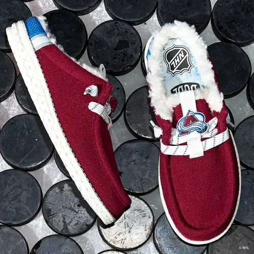 HEYDUDES NHLu00ae Colorado Avalancheu00ae Wally Slip – Burgundy / Blue online